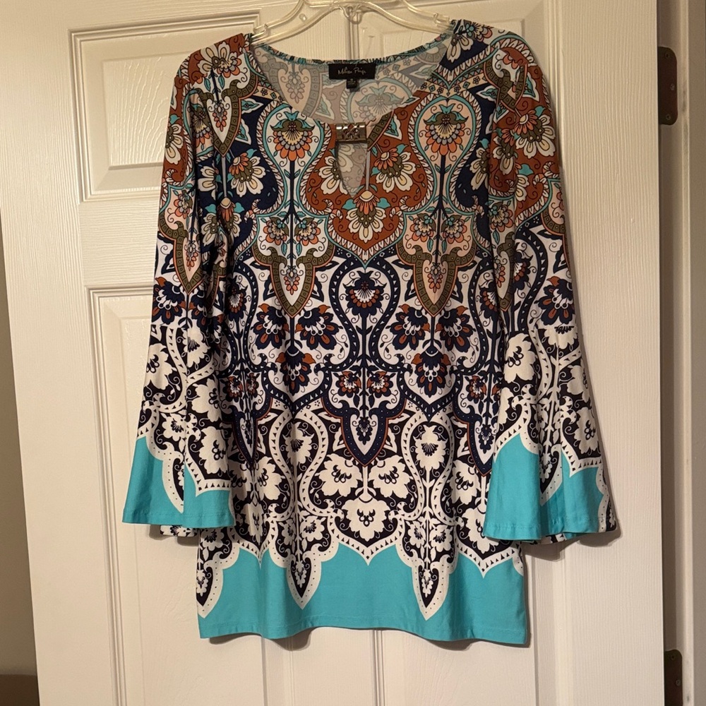Melissa Page Bell-Sleeve Tunic in Turquoise, Navy and Brown Size Small
